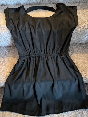 Pink Rose Black Dress /w Scoop Neck and Elastic Waist And Pockets - Women Size L